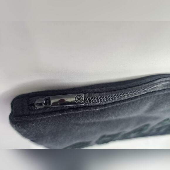 Chanel Black Cosmetic Bag cotton terry cloth towel - Picture 5 of 10